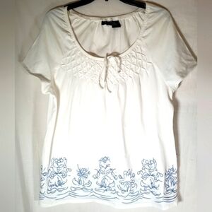 RT White with Blue Embroidered Short Sleeve Shirt Sz XL